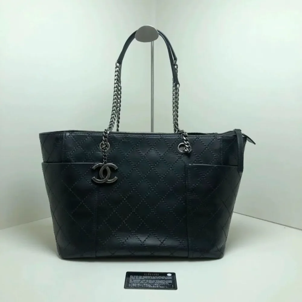 Chanel Women Pre-Loved Bag Very Good Condition